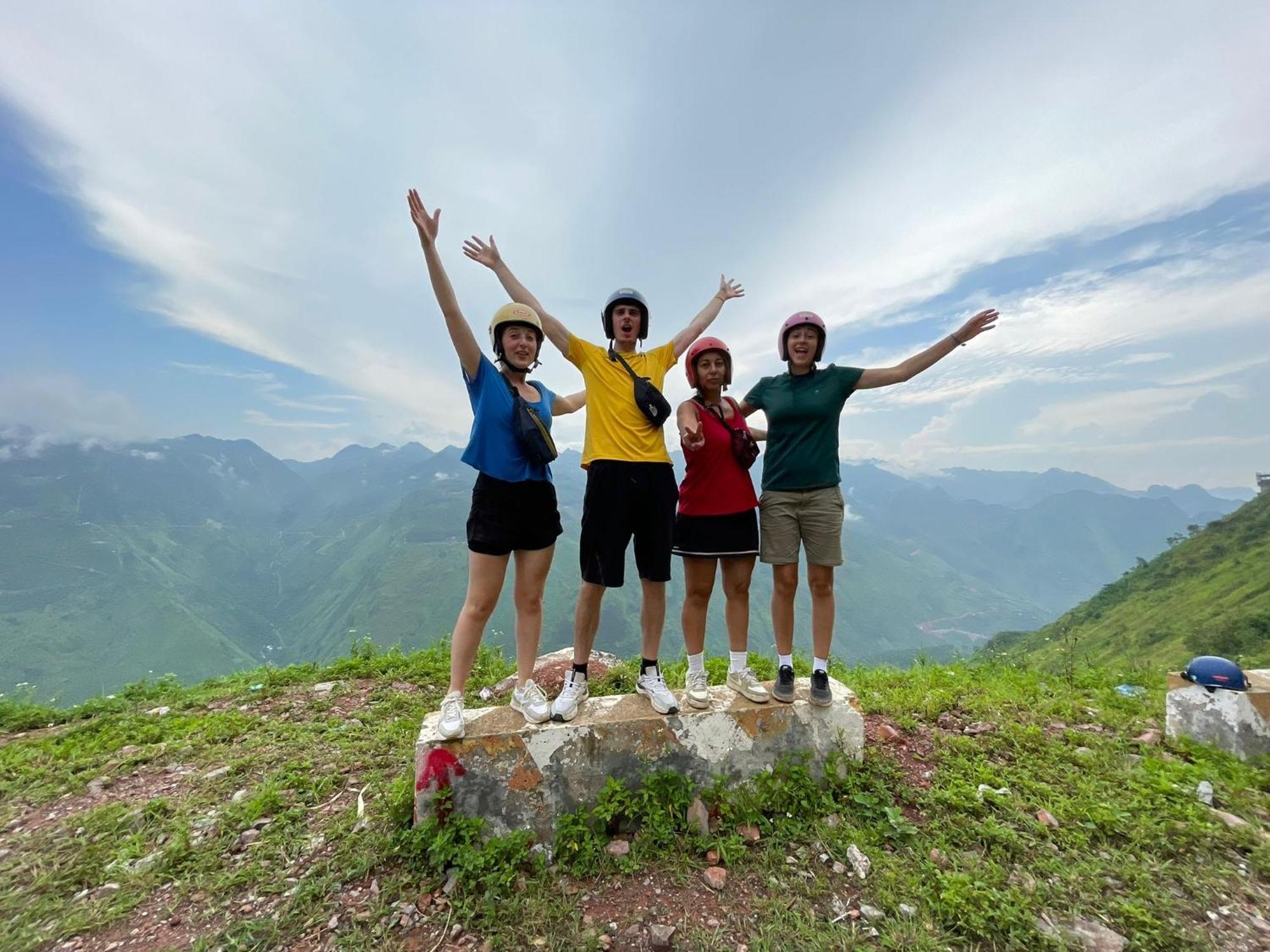 Wings Ha Giang Loop Bungalow Экстерьер фото